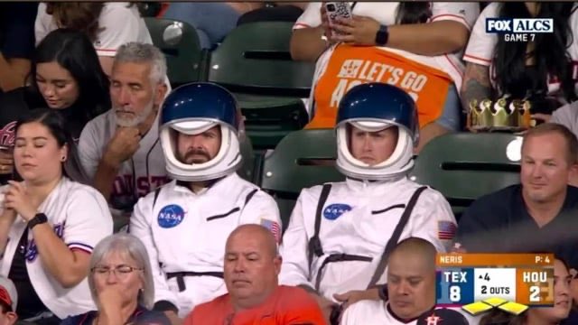 Tim Timothy tweet media