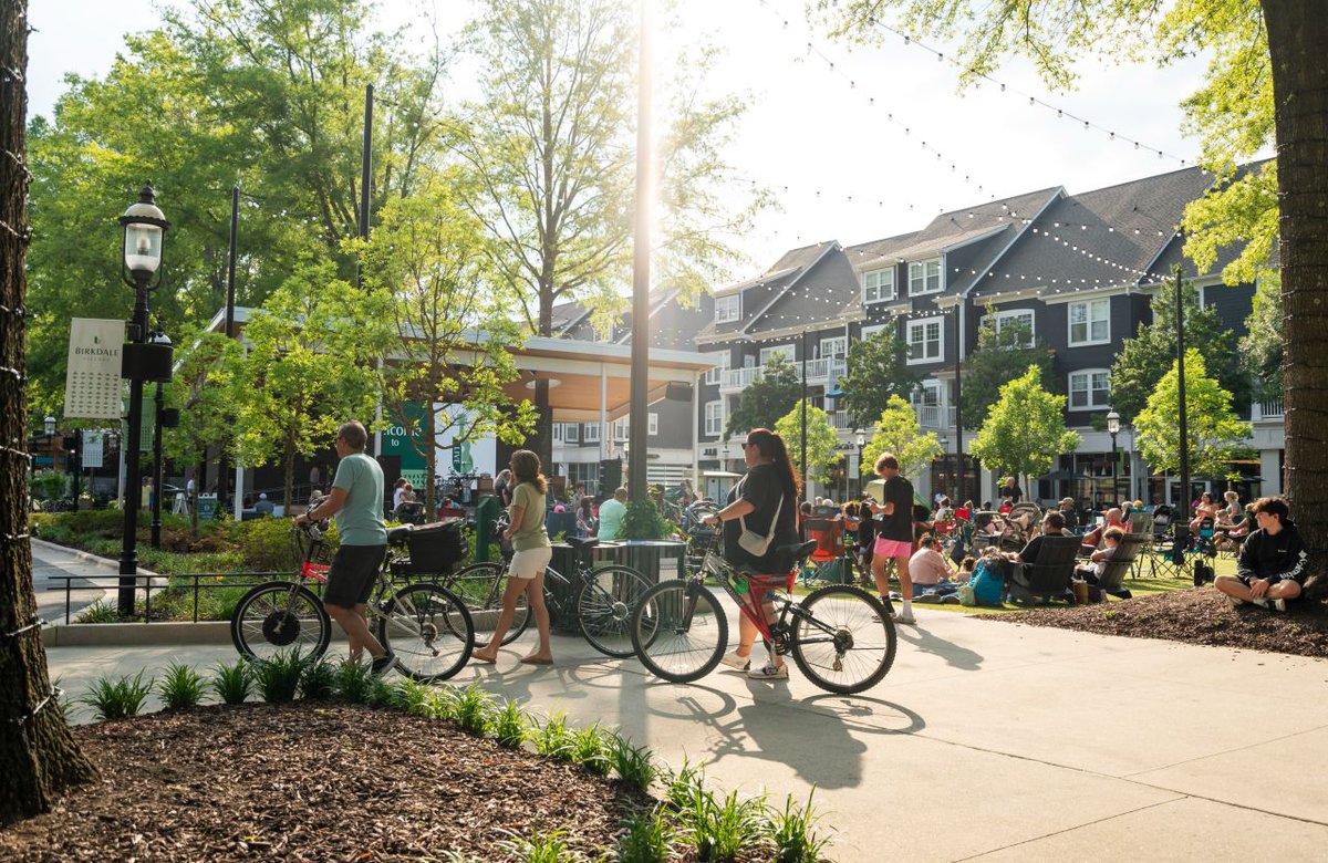 Hines's tweet image. Hines U.S. Property Partners has surpassed $3 billion in gross asset value after five recent transactions. They speak to the strength of the fund's strategy of acquiring demand-resilient, operations-led assets in leading U.S. submarkets with clear pathways for value creation.…