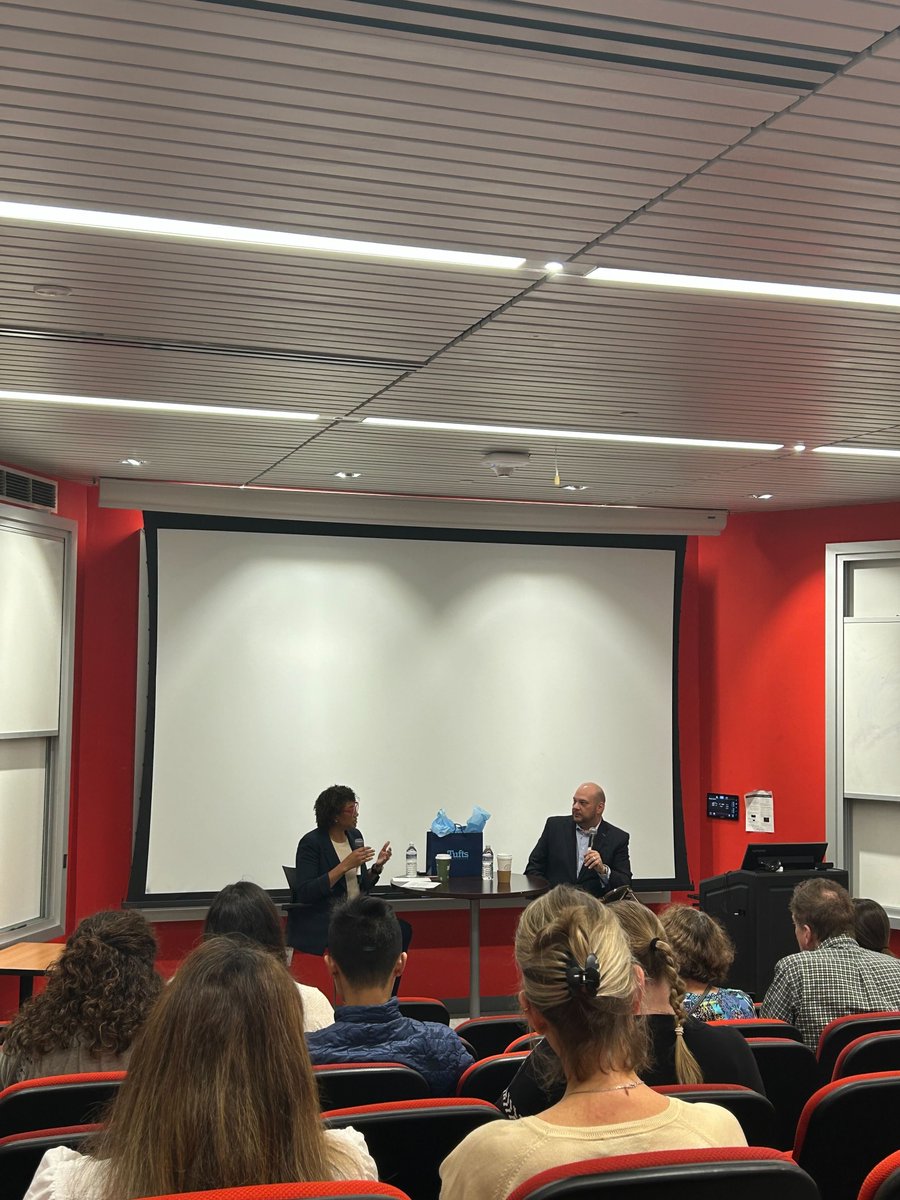 CivicYouth's tweet image. #Latergram!

CIRCLE's Newhouse Director, Leela Strong, in conversation with Adam Brandon, Senior Advisor at the Independent Center, during yesterday's "Independents' Day: Breaking the Partisan Grip on American Politics" event at @tischcollege!