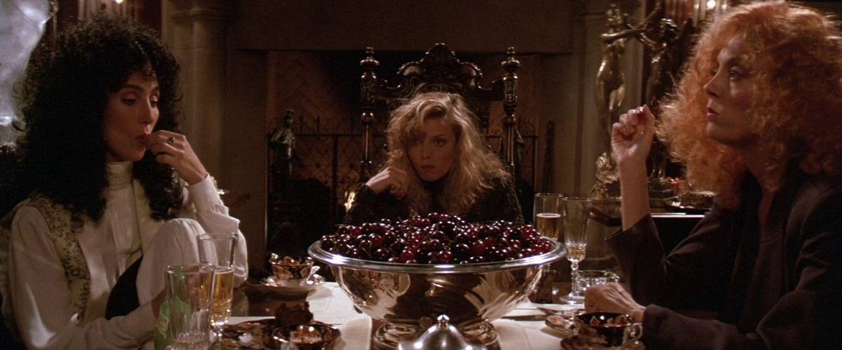 sapphicmacbeth's tweet image. the witches of eastwick (1987)