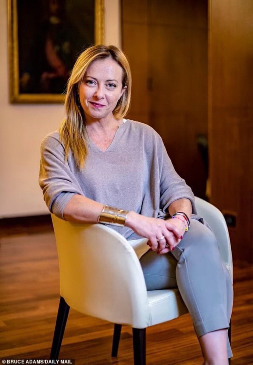 America_First0's tweet image. Do you think Giorgia Meloni is the best European leader 🇮🇹🇮🇹❤️❤️