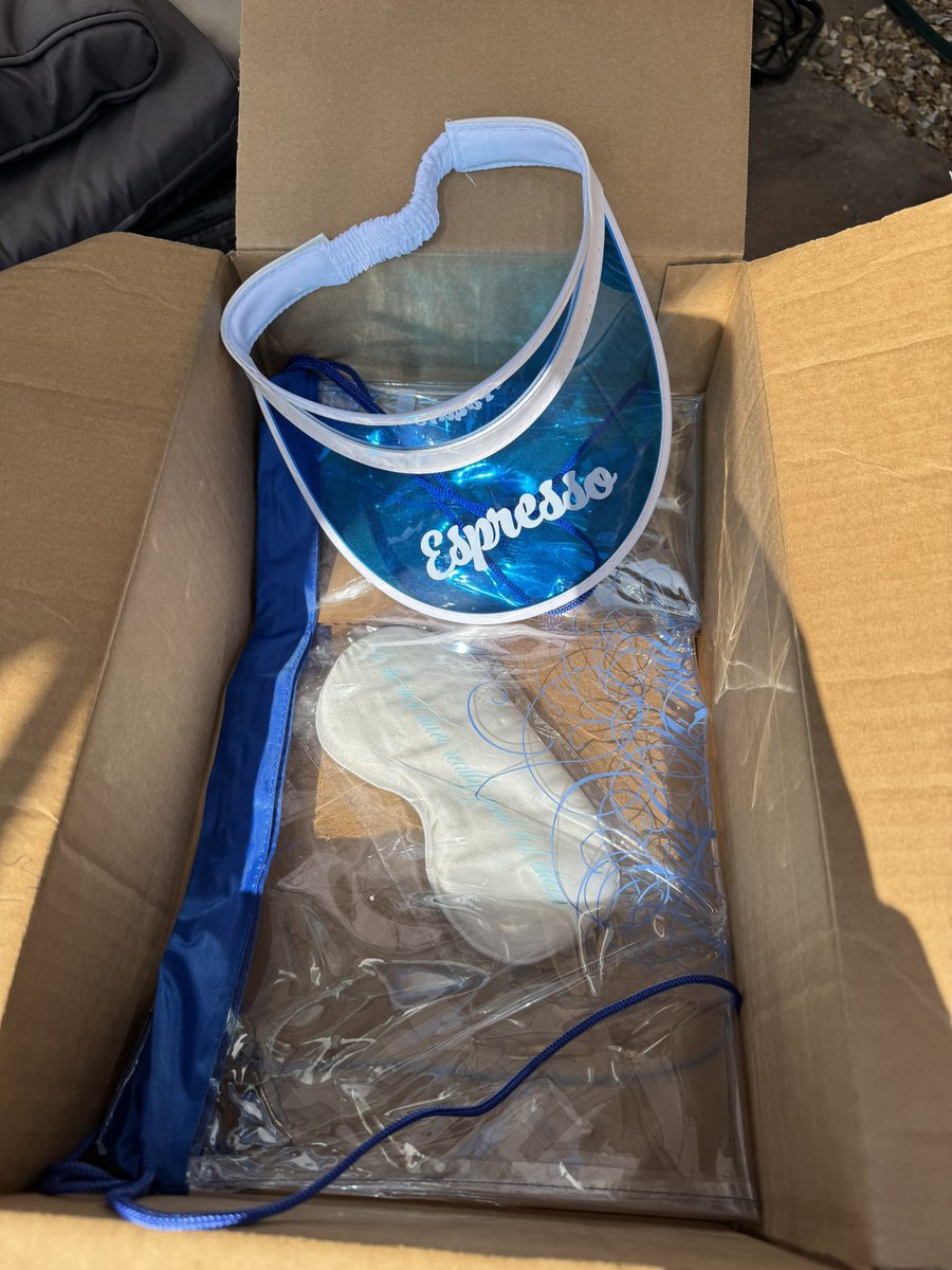 the european short n sweet vip merch in comparison😭