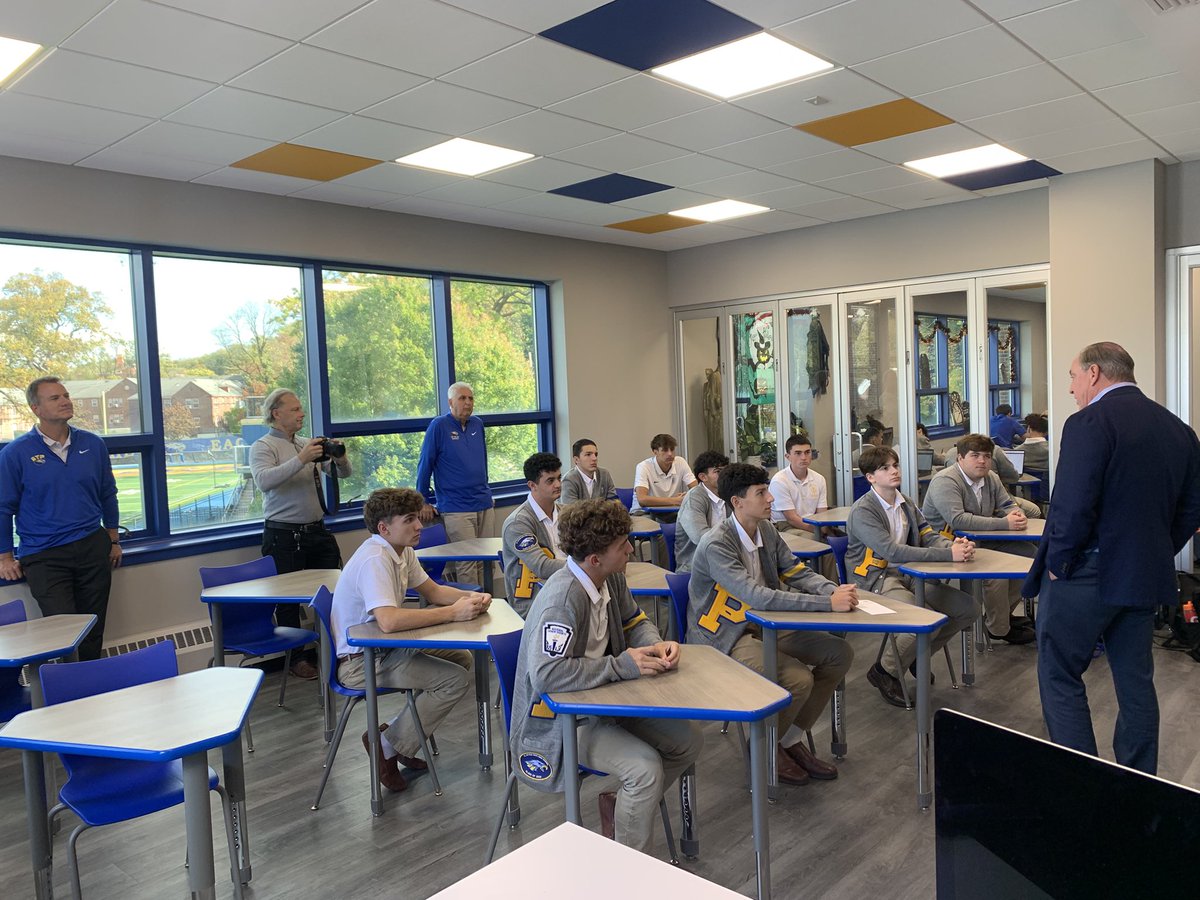 Great visit yesterday from our Borough President Vito Fossella <a href="/STP_Eagles/">Coach Mark DeCristoforo</a> <a href="/StPetersBoysHS/">St. Peter's Boys High School</a>. Thank you for all you do!
