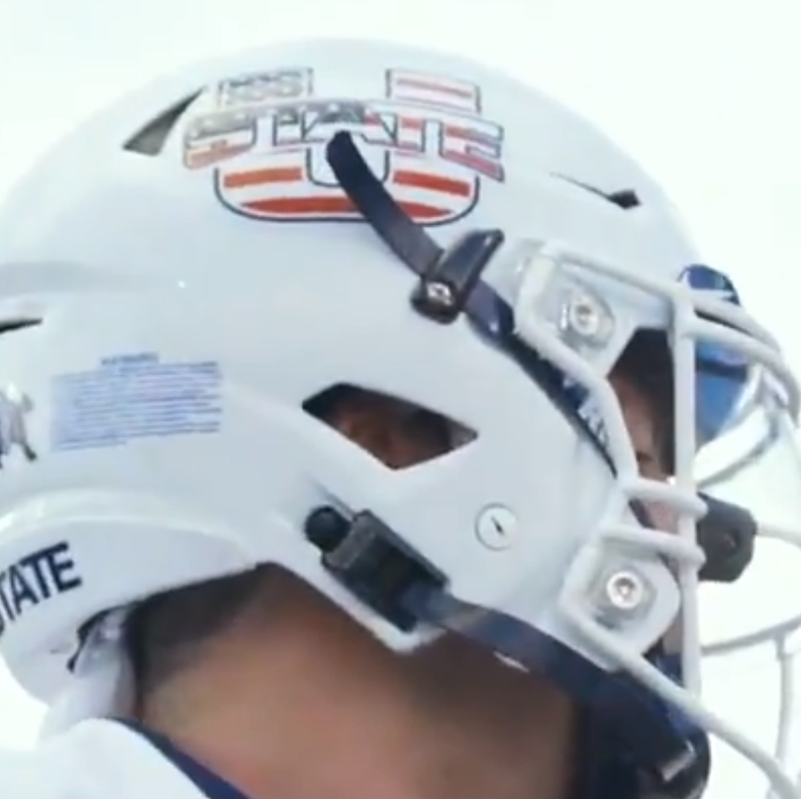 Aggie Uniform Tracker tweet media