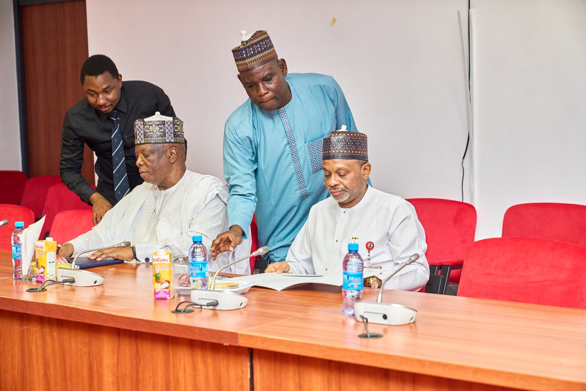 Yesterday, I received the Presidential Nominee for the position of Chairman, Federal Roads Maintenance Agency, FERMA, <a href="/OfficialFermaNG/">FERMA Nigeria</a> Dr. Musa Babayo in my office.
Afterwards, I presented him to the Senate Committee on FERMA for Screening and Confirmation.