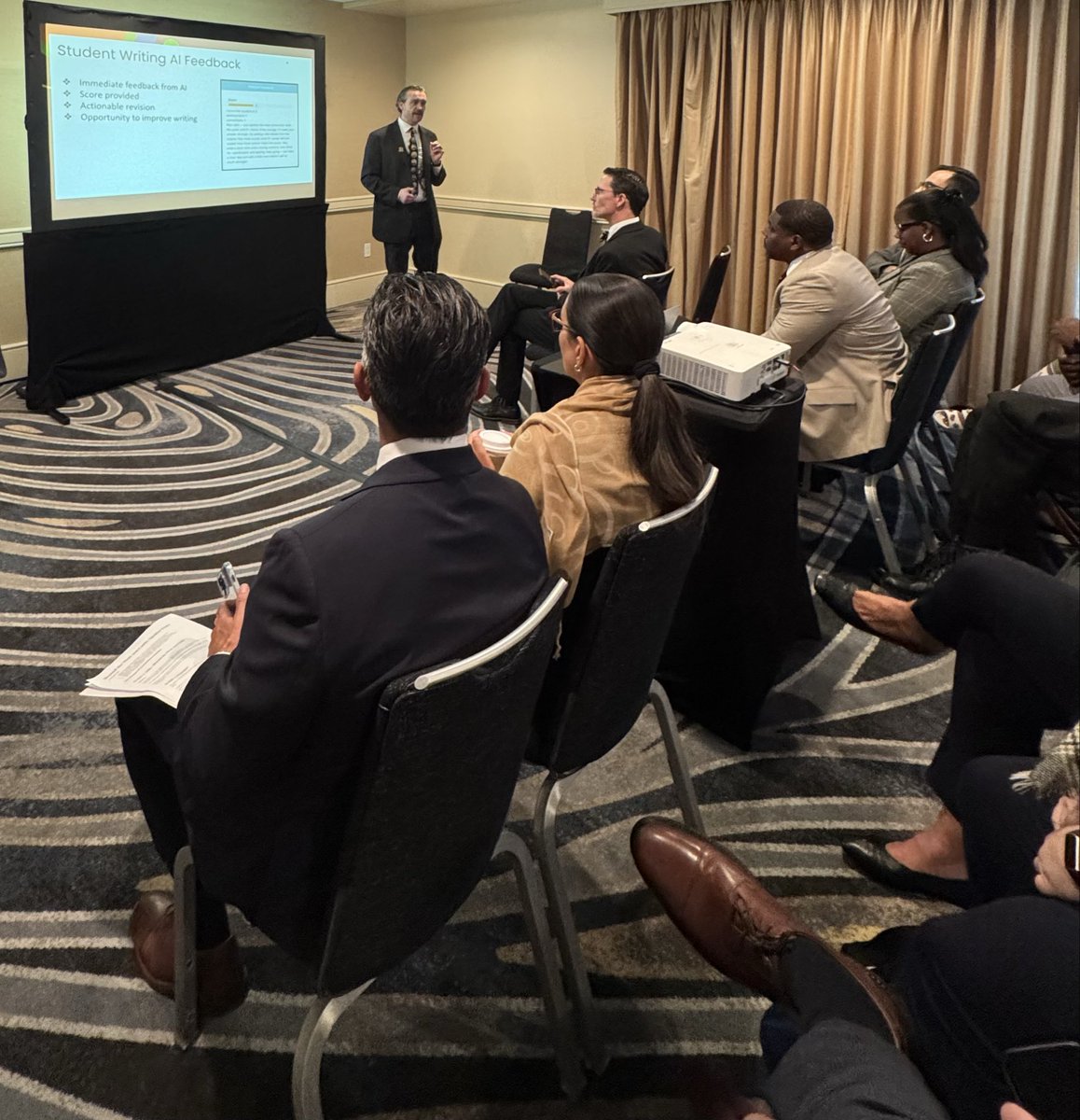 DrElenaSHill's tweet image. Shout out to our Math and Reading leaders for leading a presentation on how Dallas ISD is integrating the use of AI in the curriculum! #CGCS @DallasReads @disdstemmath @Dallasacademics