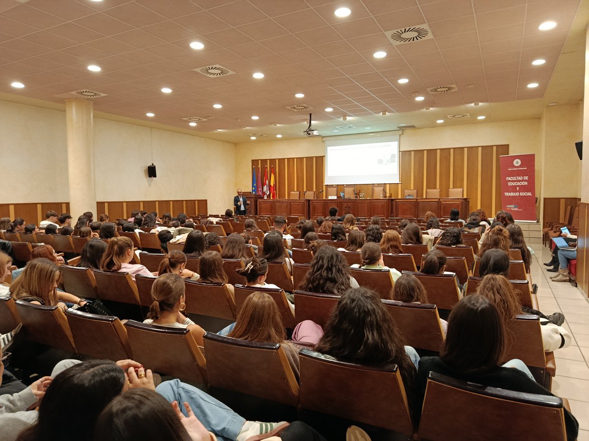 RSUVa: asuntos.sociales@uva.es tweet media