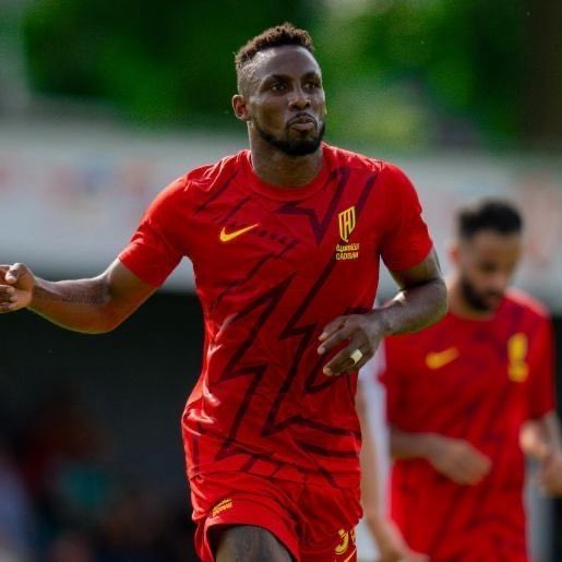 En este bello estadio jugará el equipo de Julián Quiñones 🔴🟡

Tanto el equipo, Al-Qadsiah, como el estadio son propiedad de Aramco, la empresa petrolera estatal de Arabia Saudita.
