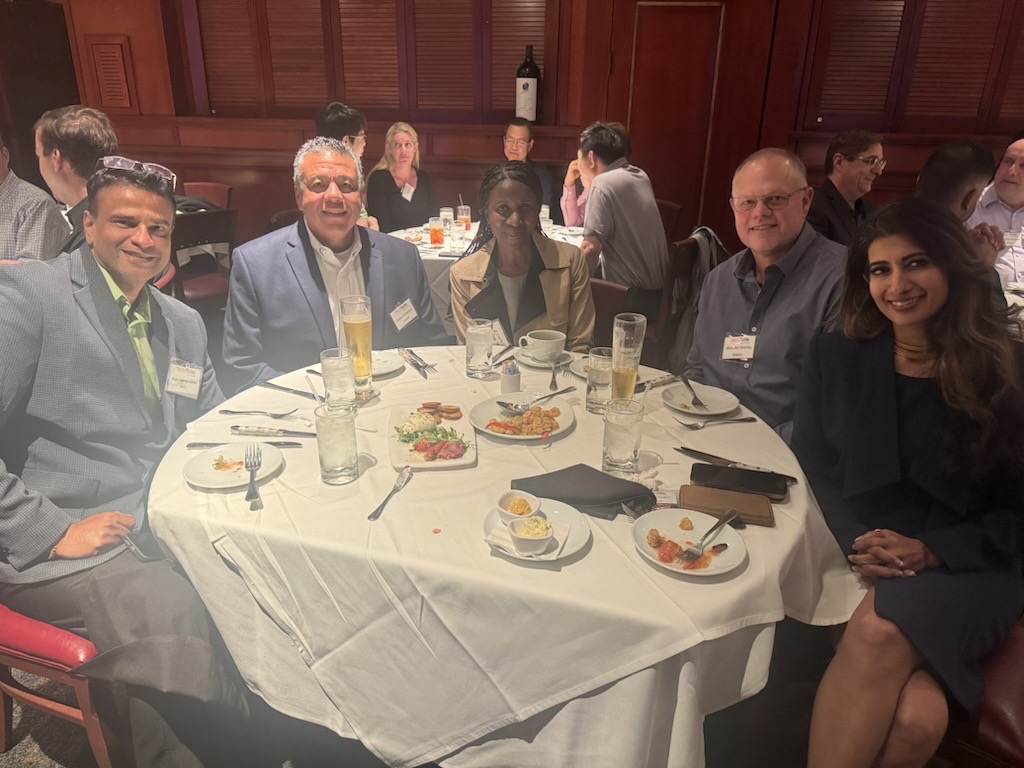 techtalksummits's tweet image. We had a fantastic #TechExec Summit last night at Fleming’s Prime Steakhouse &amp;amp; Wine Bar in Raleigh, NC!

Attendees gained actionable insights from Nadia Hansen, Global Digital Transformation Executive at Salesforce. A big thank-you to our sponsors, @GoogleCloudTech, and #Panzura,…