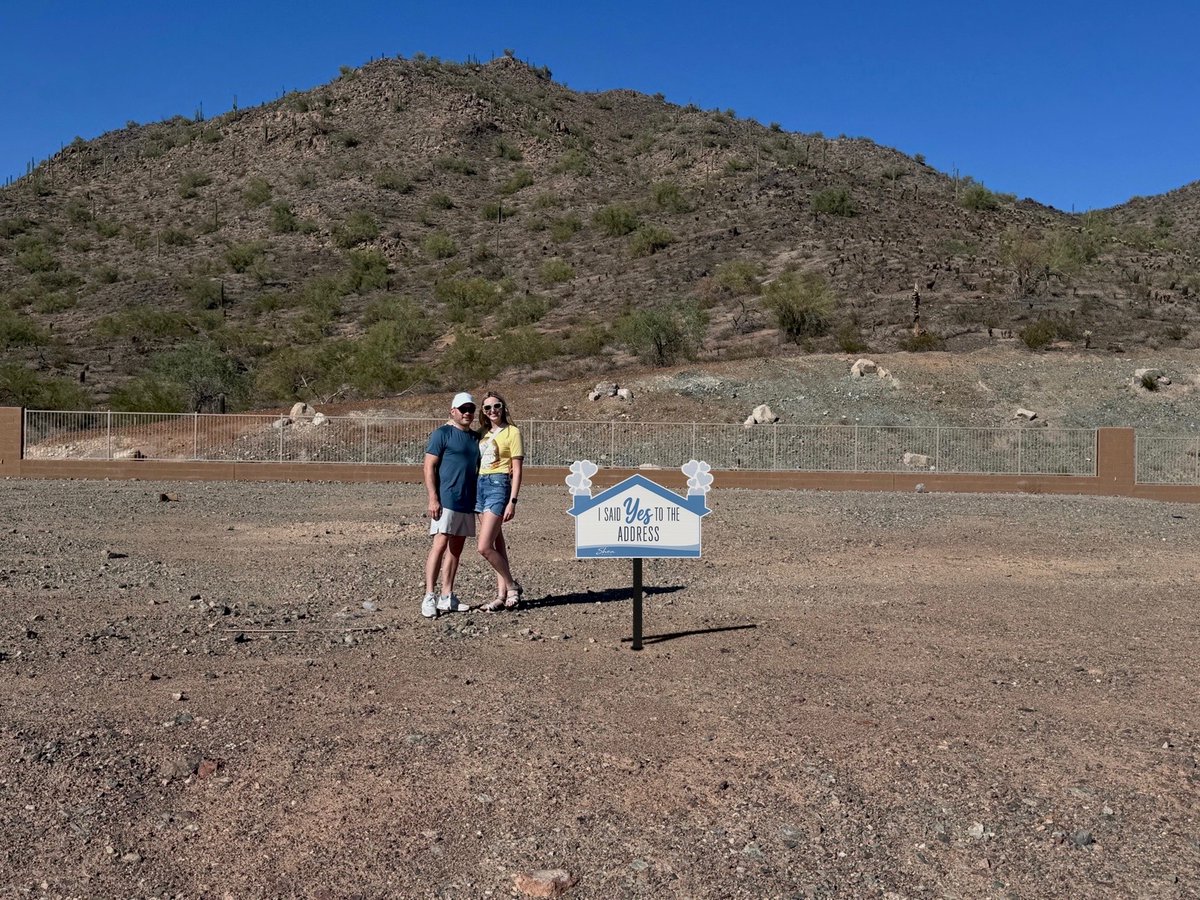 Congratulations to Chris and Theresa, our newest future homeowners at #EmblemAtAloravita! 💙

We can’t wait to watch your dream take shape and to welcome you home once it’s complete. Here’s to an exciting journey ahead! 

#SheaHomes