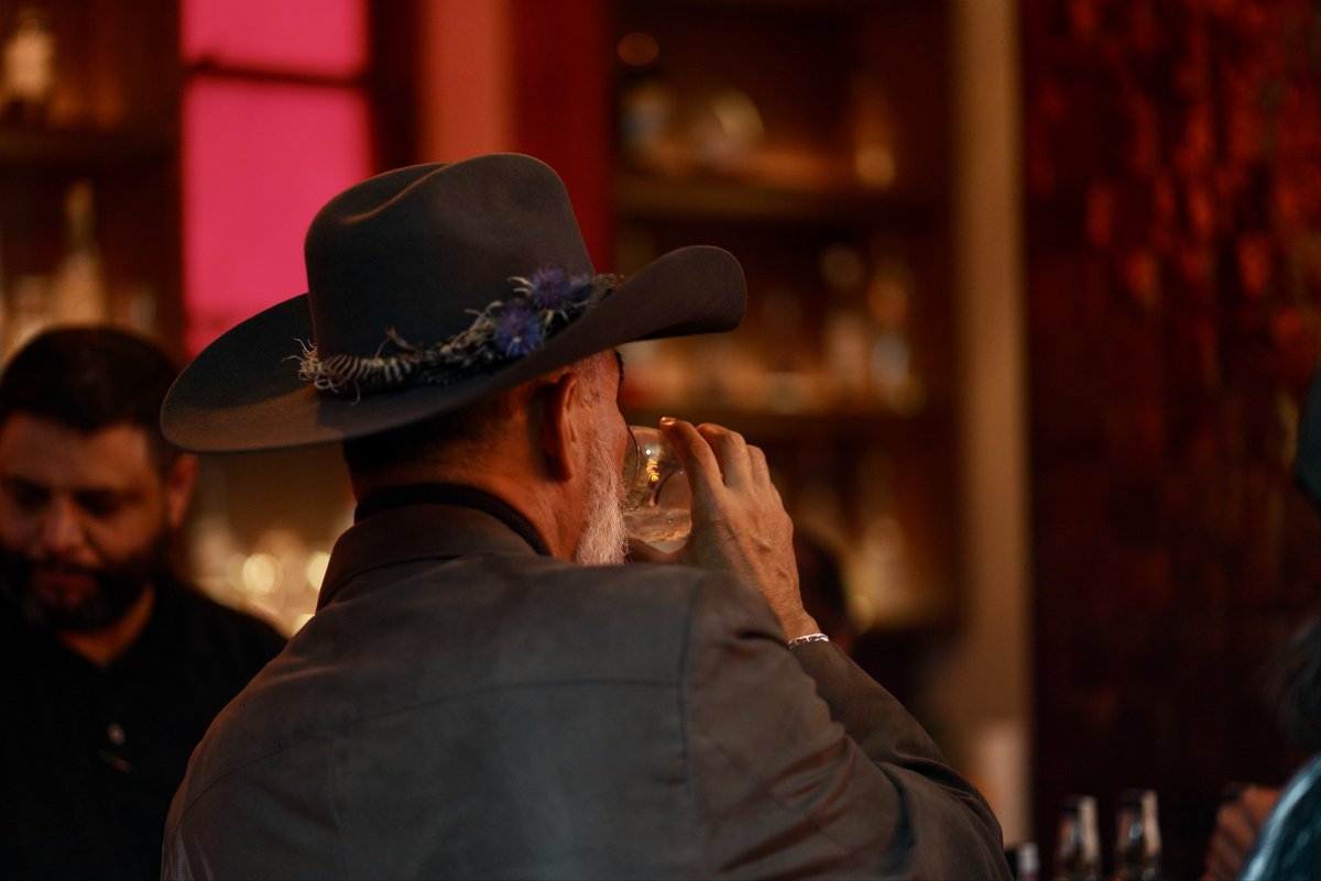 aventurine.9dcc.eth (@aventurine_eth) on Twitter photo Marfa <a href="/artblocks_io/">Art Blocks</a> Weekend event highlight: Sakazuki Experience hosted by <a href="/tonyherrera/">Non-FungibleTony (NFT)</a> <a href="/sbmckeon/">S+eve</a> <a href="/HarryOtterNFT/">HarryOtterNFT</a> and <a href="/HighballCharlie/">Highball Charlie</a> 
Amazing vibes with amazing people, even for us non-drinkers(gunning for the Dekavita C ambassador role when it’s available 😂 IYKYK) Marfa <a href="/artblocks_io/">Art Blocks</a> Weekend event highlight: Sakazuki Experience hosted by <a href="/tonyherrera/">Non-FungibleTony (NFT)</a> <a href="/sbmckeon/">S+eve</a> <a href="/HarryOtterNFT/">HarryOtterNFT</a> and <a href="/HighballCharlie/">Highball Charlie</a> 
Amazing vibes with amazing people, even for us non-drinkers(gunning for the Dekavita C ambassador role when it’s available 😂 IYKYK)