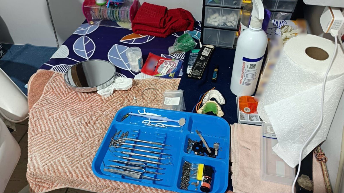 La atención se ofrecía dentro de un domicilio que no cumplía ❌ con la infraestructura, equipamiento, talento humano ni condiciones higiénico sanitarias adecuadas para brindar servicios de salud.