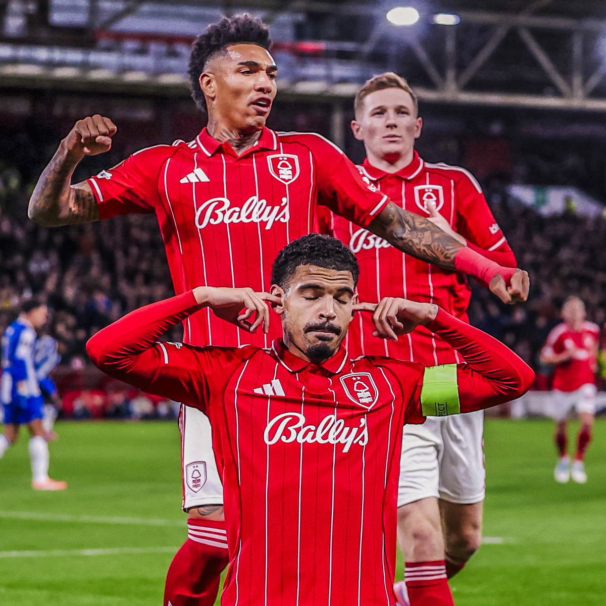 MrOnile_'s tweet image. Before tonight, FC PORTO: 11 games unbeaten.
NOTTINGHAM FOREST: 10 games without a win.

Sean Dyche's first game as Nottingham Forest manager and Nottingham Forest defeats FC Porto 2-0 and back to winning ways after 10 games.

RELIEF! 🤗 

#Onile #SeanDyche #Nottingham #Porto