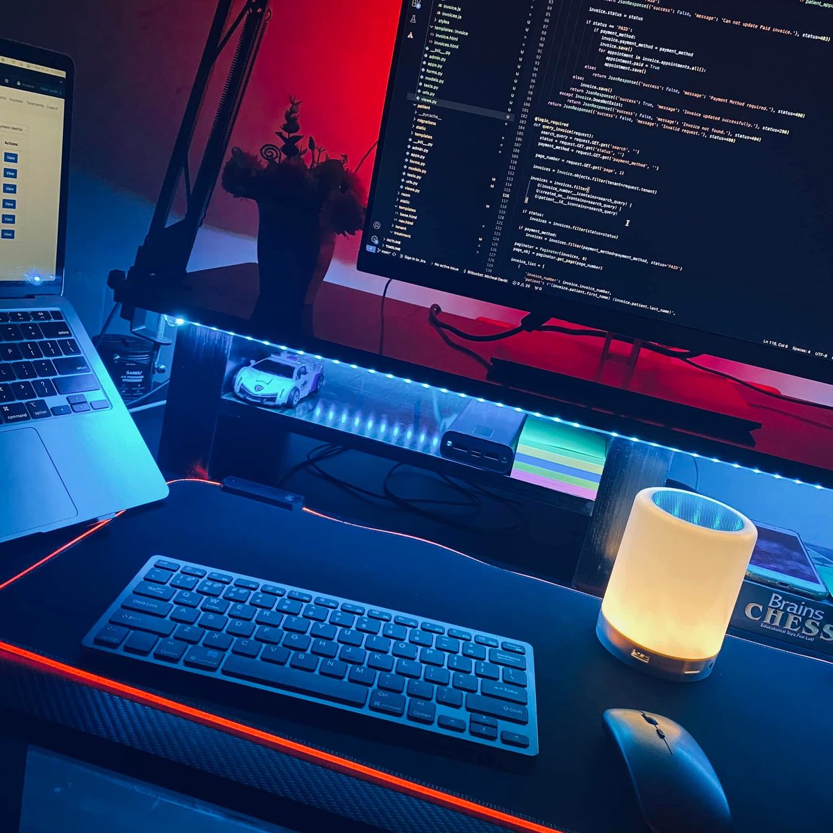 MichealCodes's tweet image. The Hardest Lesson I Learned as a Developer
When I started coding, I thought writing clean code was the most important skill.
Turns out, it’s not.
💡 The real skill?
Learning to build what actually matters.
I’ve seen too many developers (including my past self) spend weeks…
