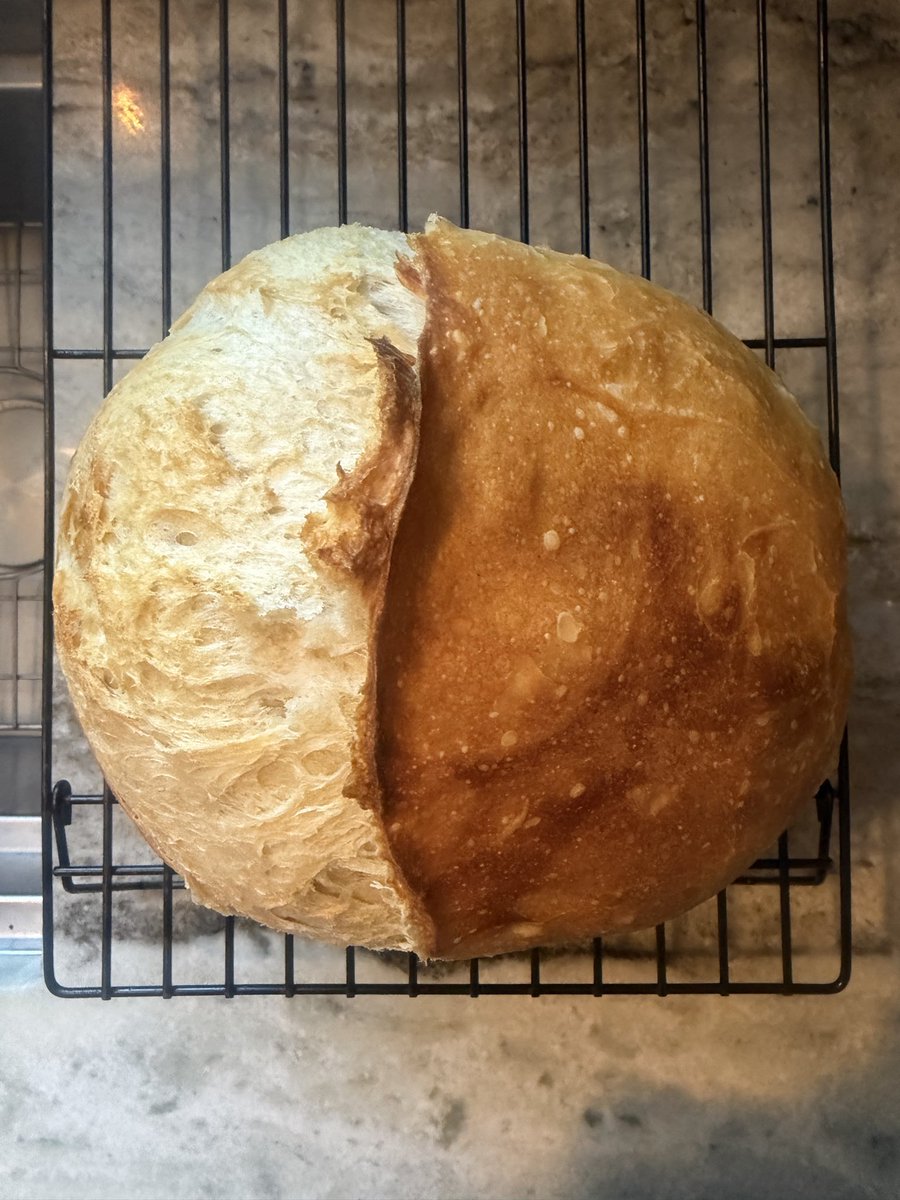 That hour to cool is so long

Taking a walk instead of watching it