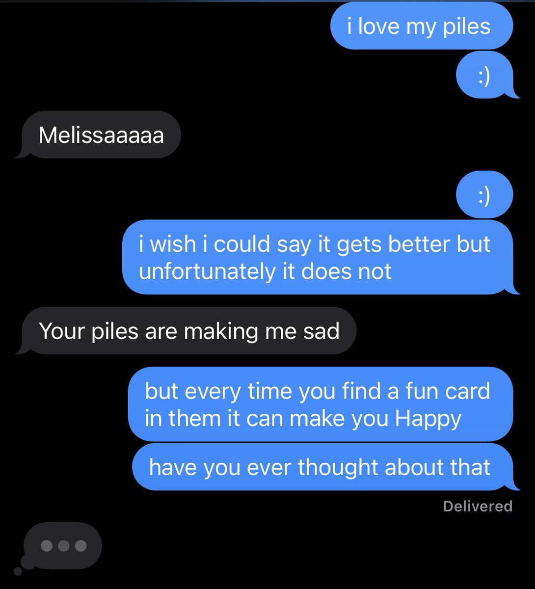 Melissa ✨ tweet media