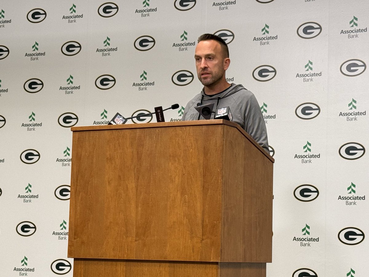 Jeff Hafley: “Thank you for asking about Quay. I think Quay is playing at an elite level right now.” 