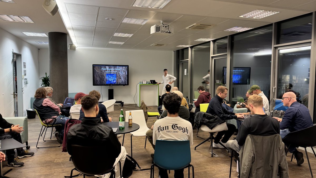 Oops I did it again. 

Yesterday I hosted the second round of Claude code anonymous cologne edition 💒

Thanks for all your shared knowledge - happy to see such a thriving engineering community in Cologne