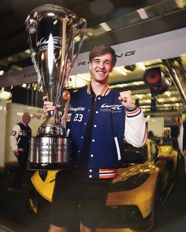 Me acuerdo como cada fin de año, ni bien terminada la temporada, Nico siempre salía a dar notas planificando su futuro. Buscando gente que lo banque y que se la juegue por el...

Pocas personas se merecen más esta oportunidad. No solo porque es un tipazo sino porque es un piloto