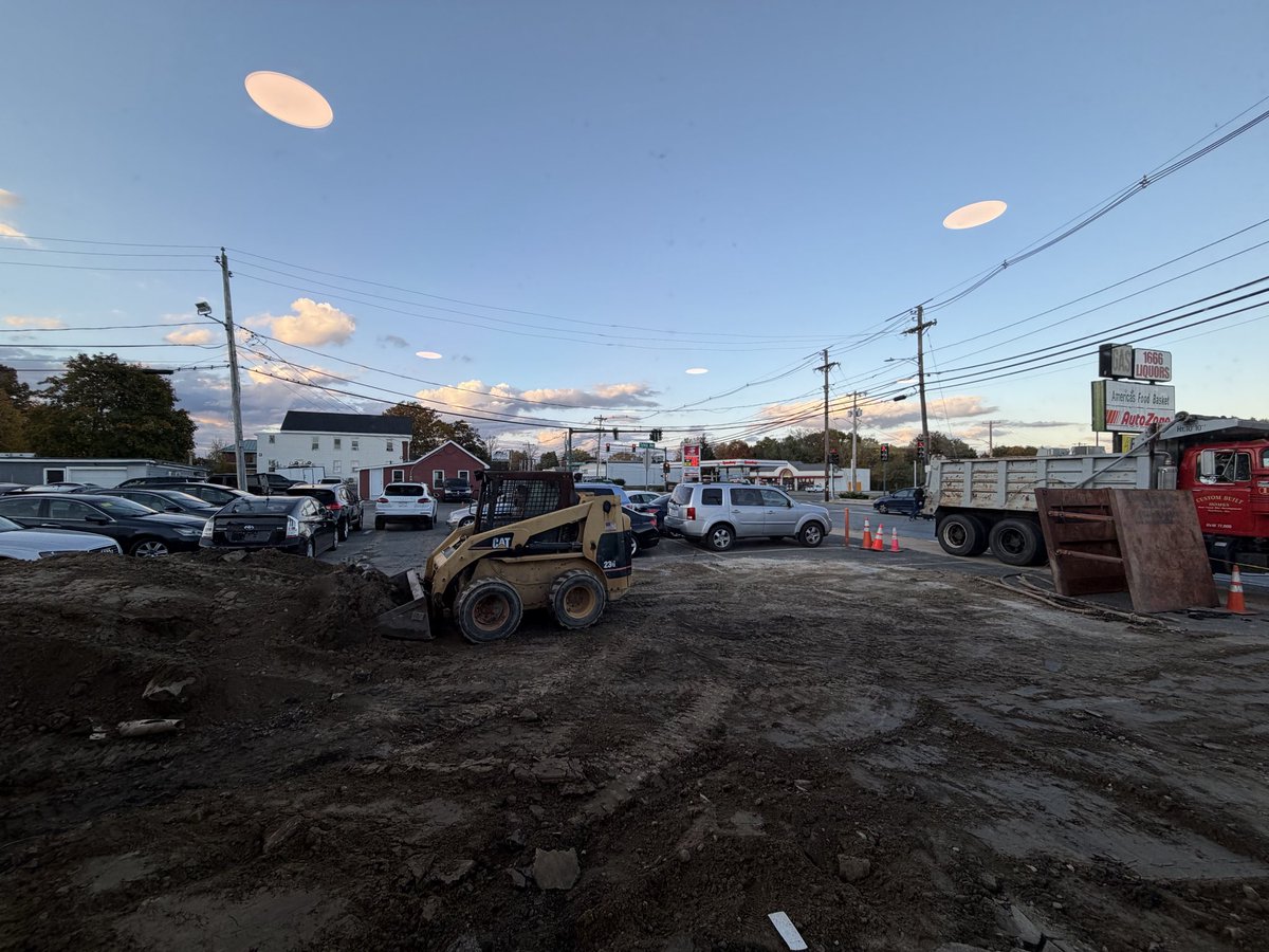 Tiyatro ayagima geldi