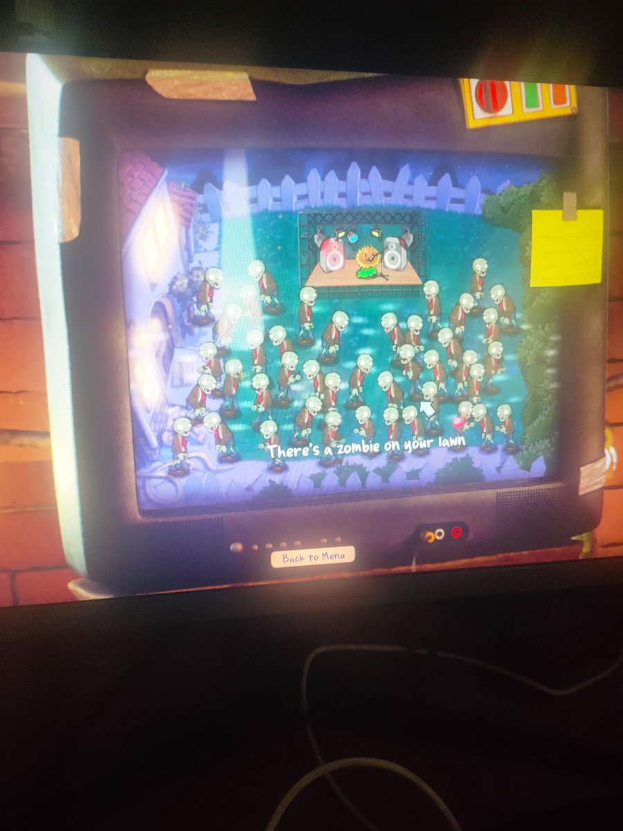 This remaster suck
They should do better than this 

They could even fix some of the bugs before launch day

But no they just "meh broken game go ahh" 
Good job popcap and ea

This remaster better get an update every month, especially music