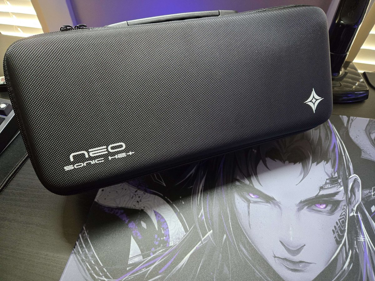 Fellas, this board is some GAS!🔥Premium feel, HEAVY, clacky but full sound profile. Going to spend the evening on it and then take proper photos later!