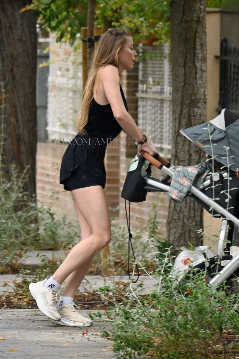 amber heard spotted recently!!