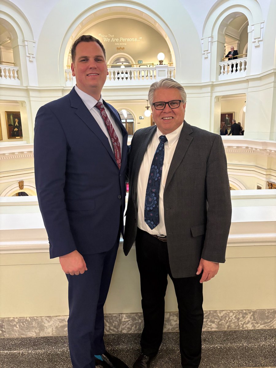 President Joe McFadyen was honoured to attend today’s Speech from the Throne as guest of Minister @JosephSchow.

Thank you for the invitation to represent AB's construction industry. We look forward to supporting our skilled trades &amp; strengthening our economy.

#skilledtrades