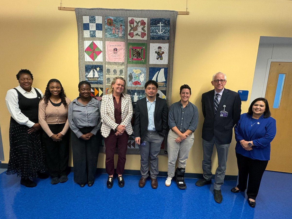 RepAprilDelaney's tweet image. With ACA tax credits at risk and historic cuts to Medicaid impending, we must meet the needs of our healthcare workers to strengthen our hospitals and uplift their service. Today I toured classrooms, labs, and other facilities at @montgomerycoll Health Sciences Center and met…