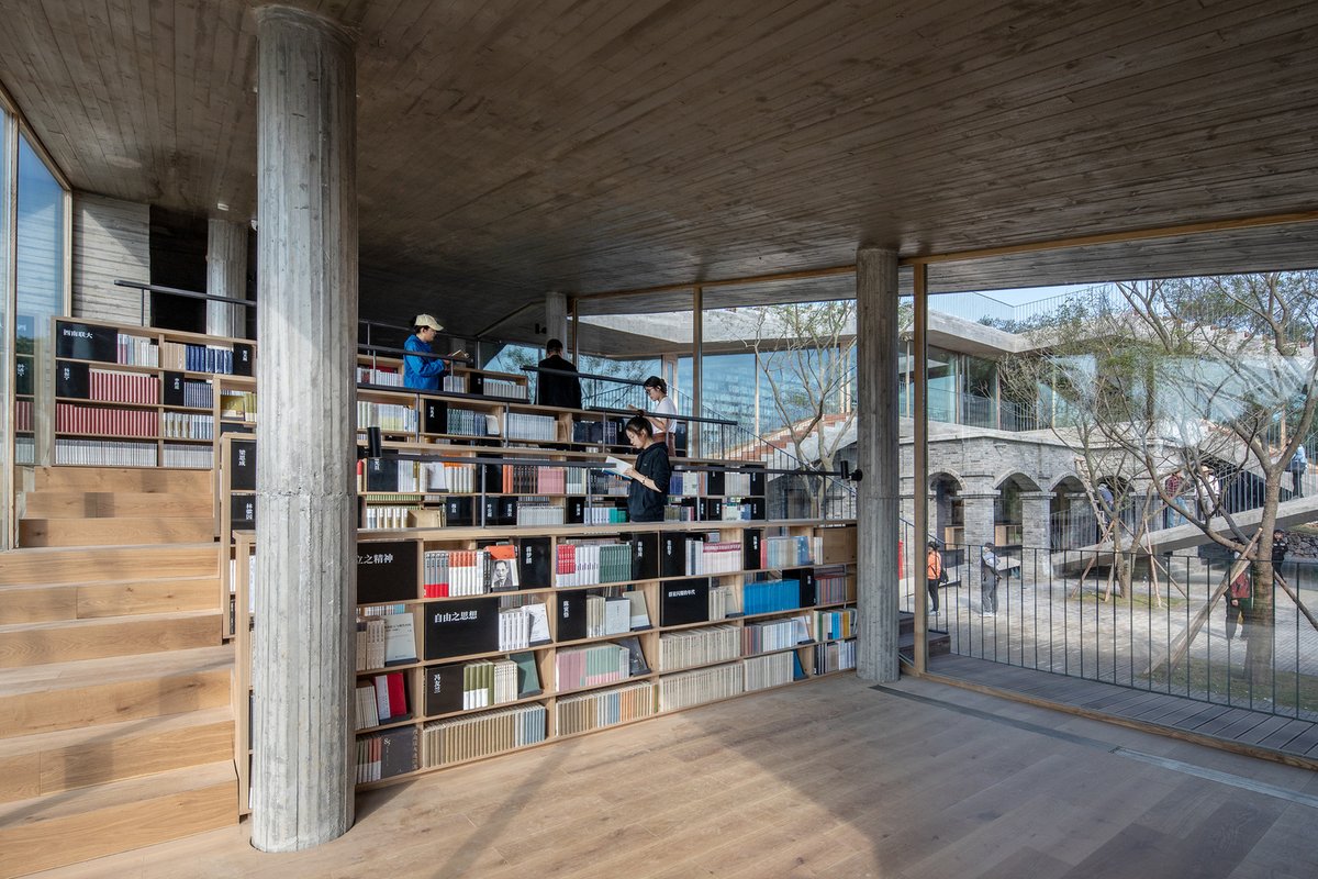 illustrarch's tweet image. Mengzi NSAU Bookstore of Librairie Avant-Garde by ZAO/Zhang Ke Architecture Office

#library #architects #design #architecture #illustrarch