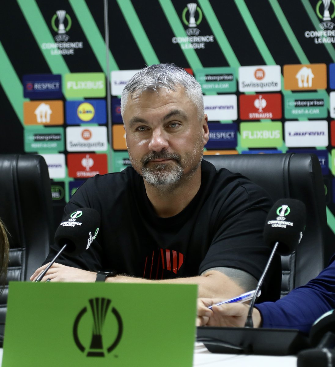 demarkesports's tweet photo. Thomas Reis: “Konferans Ligi’ndeki hedefimiz bir sonraki maçı kazanmak. Ayaklarımızın yere sağlam basması lazım. 6 puan, yeterli değil.” https://t.co/E7UvcOdfJD