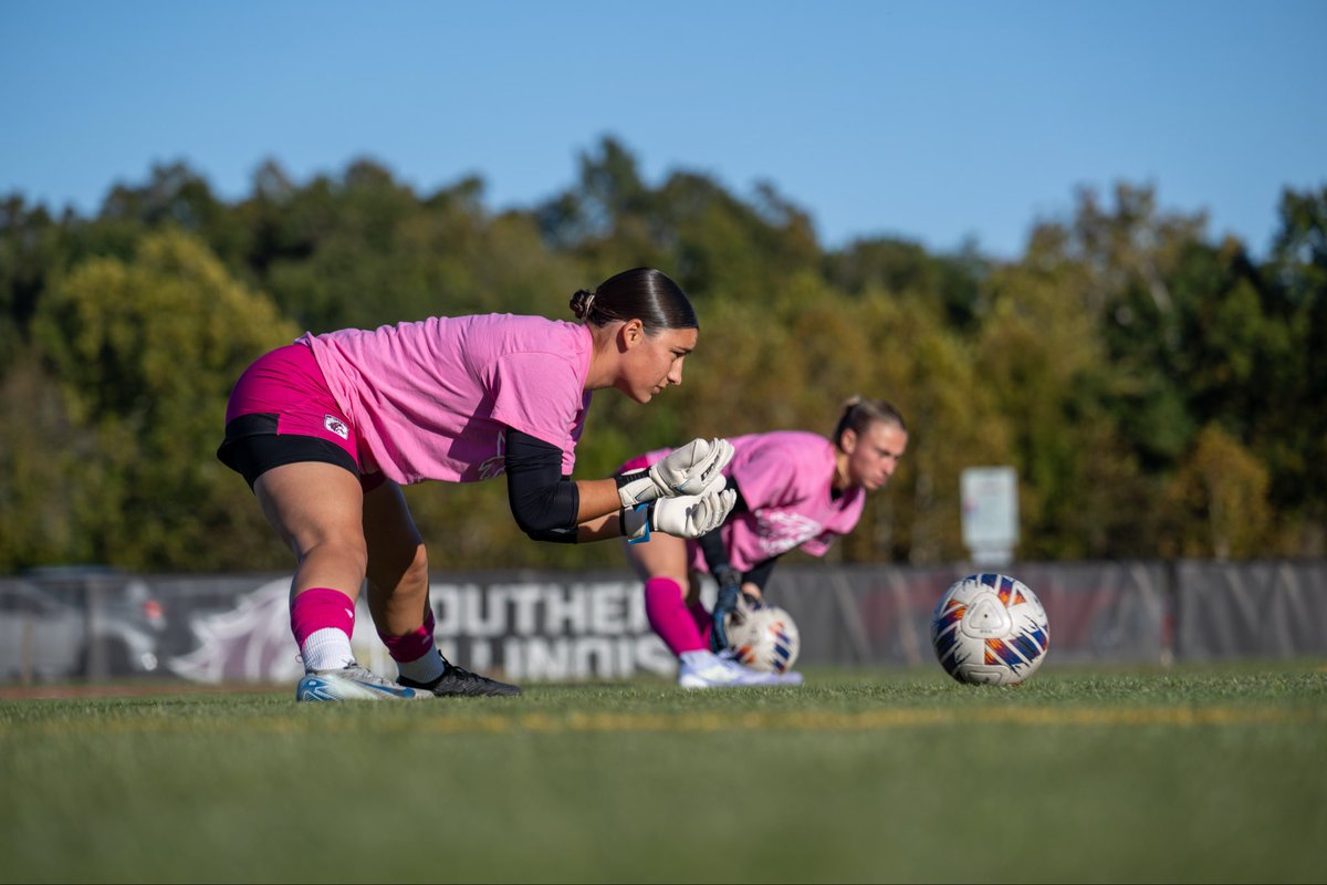 SIU_Soccer's tweet image. Pink Out ready 🩷🔒