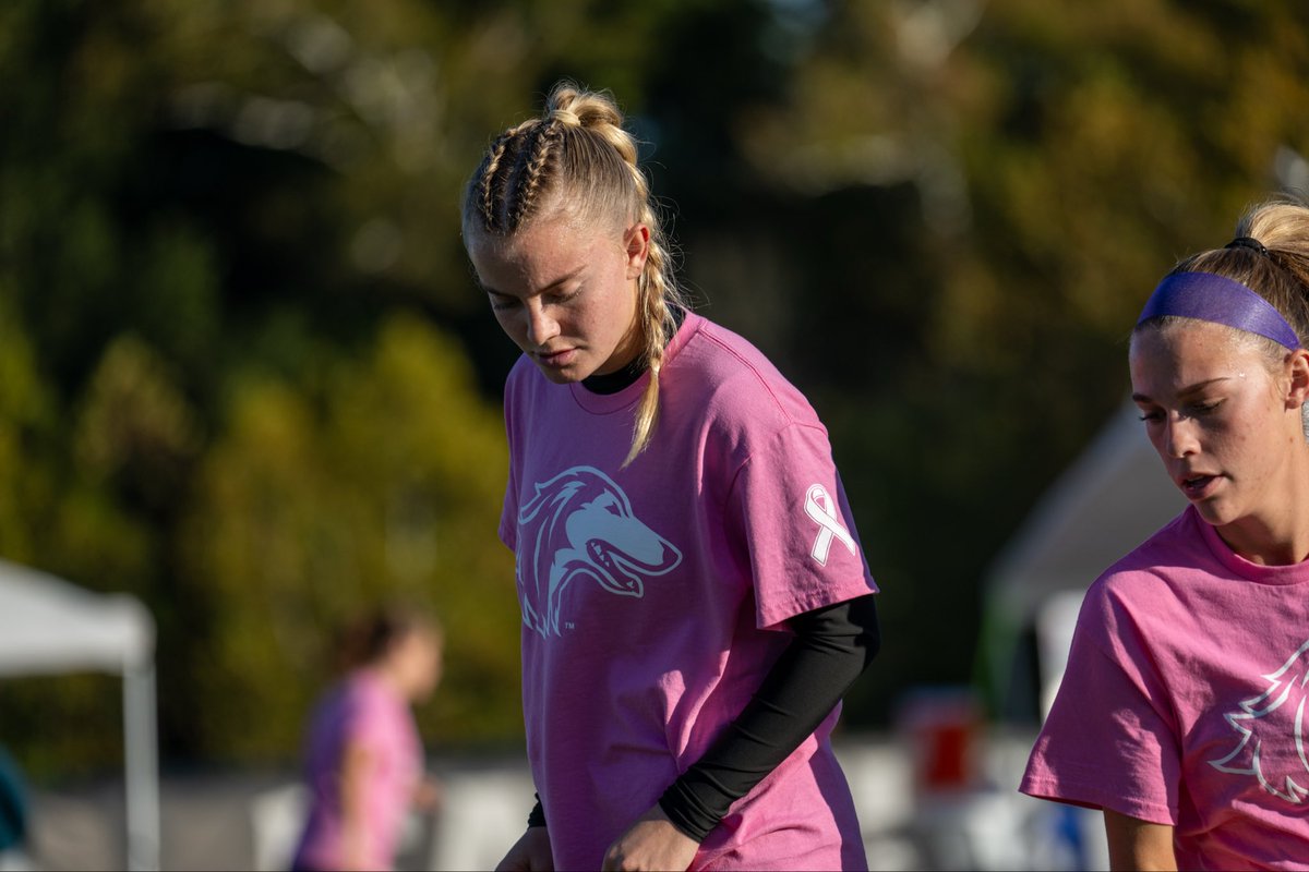 SIU_Soccer's tweet image. Pink Out ready 🩷🔒