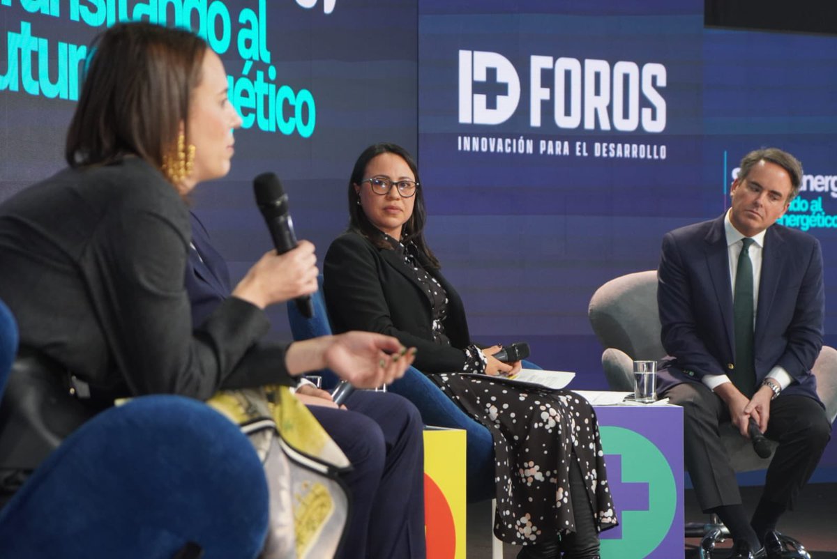 📣La integración de energías limpias y la innovación tecnológica son pilares esenciales para avanzar hacia el futuro energético de las ciudades capitales.

Desde <a href="/Asocapitales/">Asocapitales</a> hicimos parte del panel “Alianzas para la transición energética” en el marco del Smart Energy: