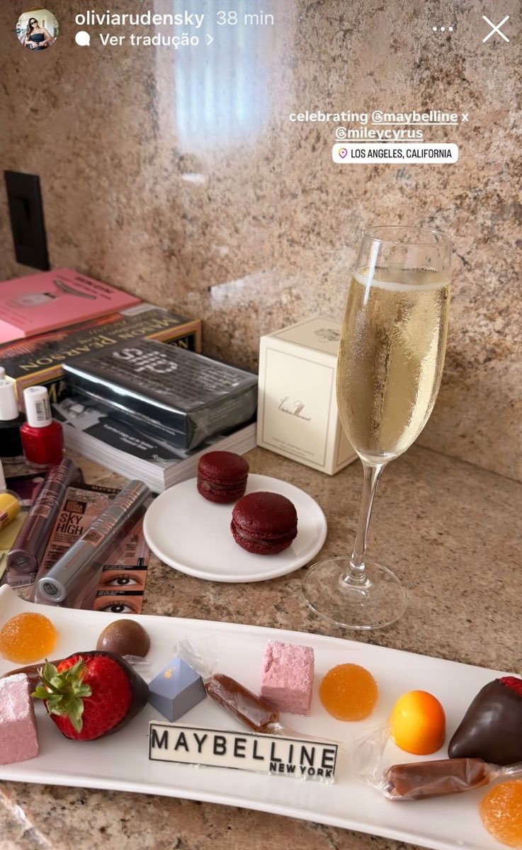 Maybelline is throwing a event tonight with Miley Cyrus and influencers in LA