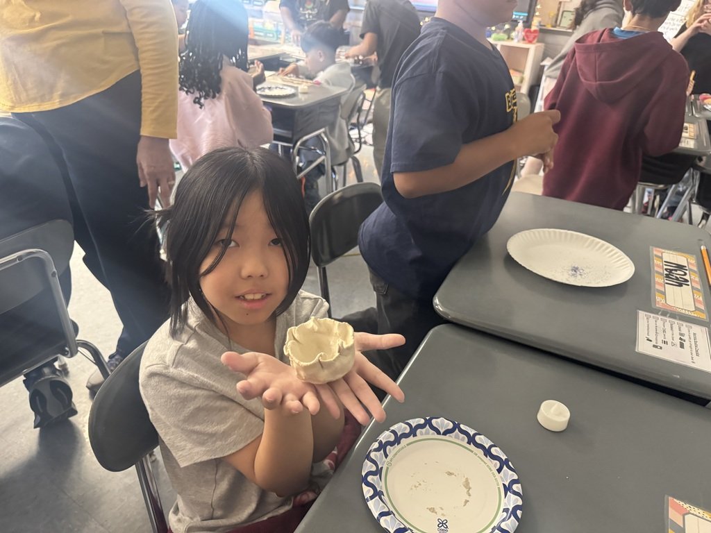 Play of the Day: Light Up Our Learning! ✨
Mrs. Facendo, Miss Koncius, and Miss Lyna’s classes learned about Diwali, the Festival of Lights! Students created their own diyas while learning from classmates who celebrate — sharing traditions, stories, and the joy of togetherness.