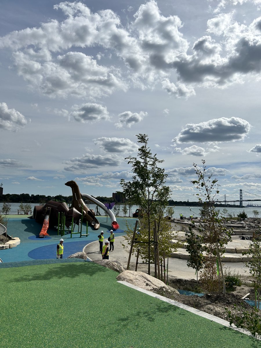 #TBT to when our #PlayGarden was made up of hard hats and dreams of a place where wellness could be woven into every experience—from imaginative play structures to year-round planned activities.

Will you be joining us on the Detroit Riverfront this weekend, Oct. 25 and 26?
