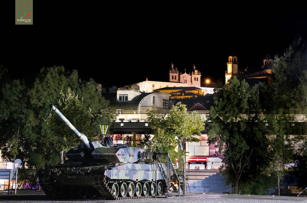 🌙 Boa noite, Viseu! 🇵🇹

A cidade repousa, mas o espírito do Exército permanece desperto — firme, sereno e pronto para servir.

#ExércitoPortuguês #DiaDoExército2025