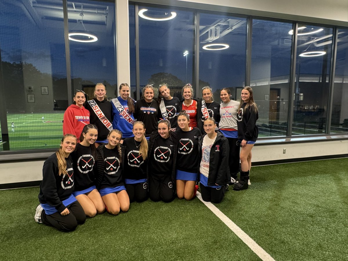 Thank you to our Seniors !! Enjoy the rest of your senior year ! 🏑 #tewksbury #fieldhockey #classof2026 #StudentAthletes #mvc