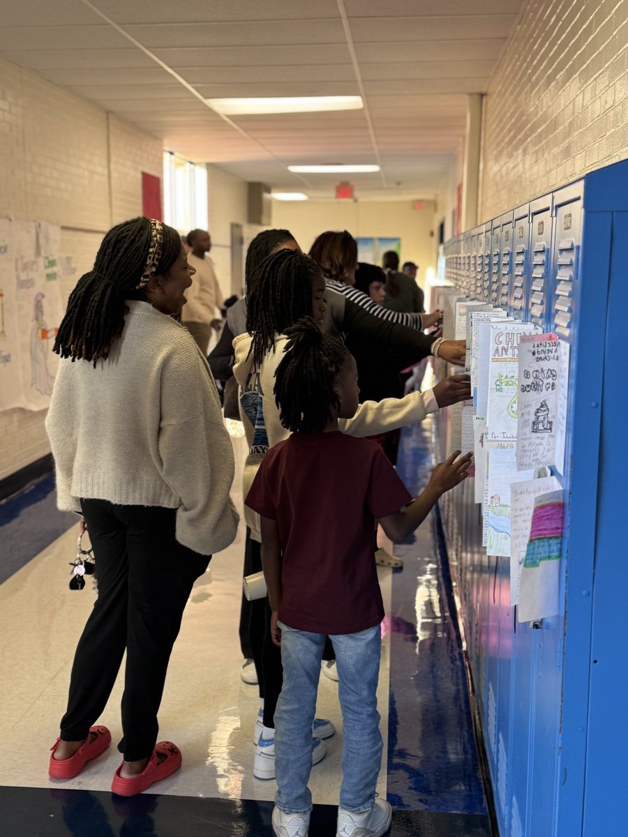 Jacqueline Persinski 🇺🇦 tweet media