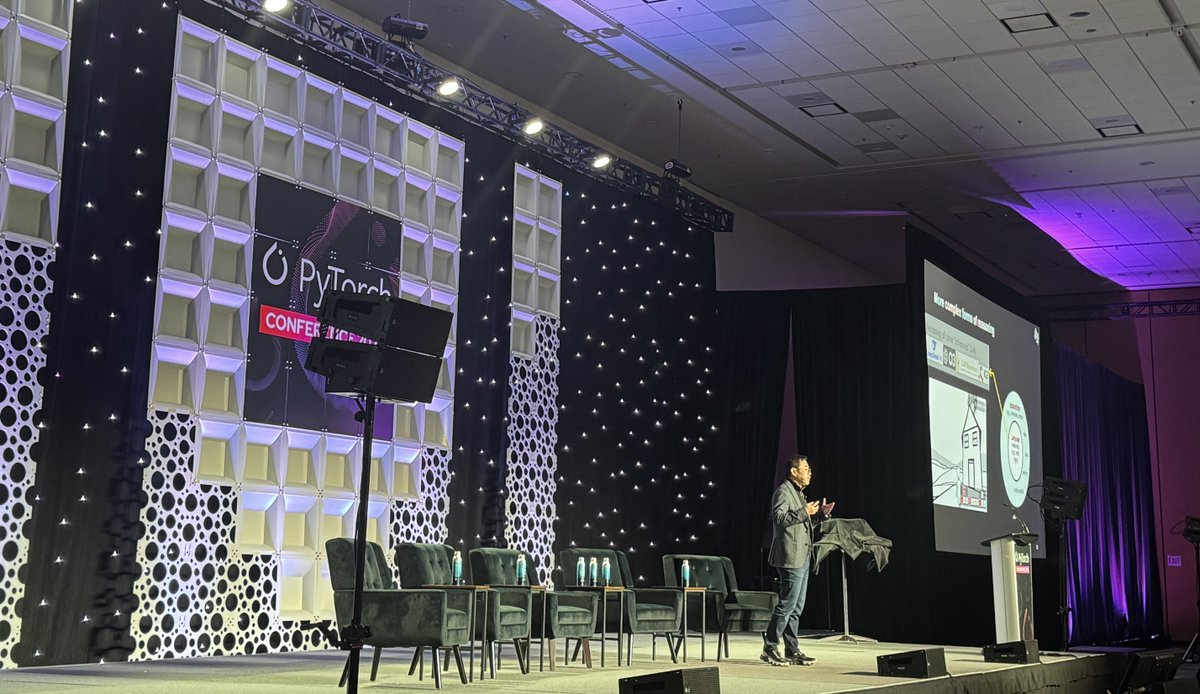 PyTorch's tweet image. Continuing the afternoon keynotes at #PyTorchCon: Eric Xing of MBZUAI, CMU, and Genbio AI presents “An OPEN Path to Super Intelligence.”
Exploring the future of open collaboration and research driving the next era of intelligent systems.
🔗 Watch remaining PyTorch Conference…