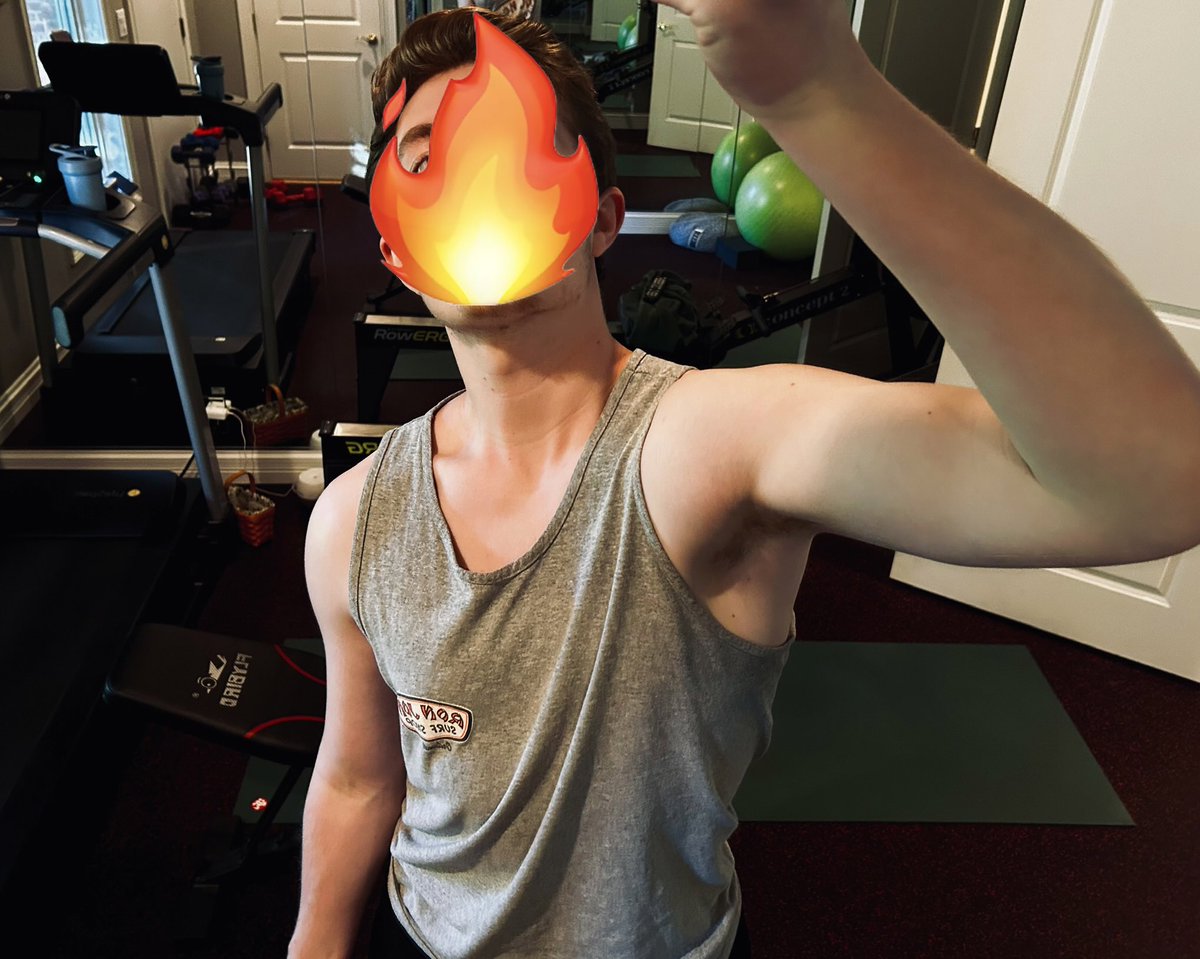 NightAkali tweet media