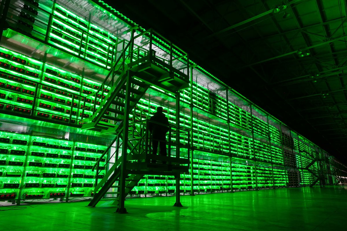 ItsJoosty's tweet image. This is BitRiver. 

It is Russia&apos;s largest Bitcoin mine.

One of the largest #Bitcoin mines in the world.

#btc #mining #crypto