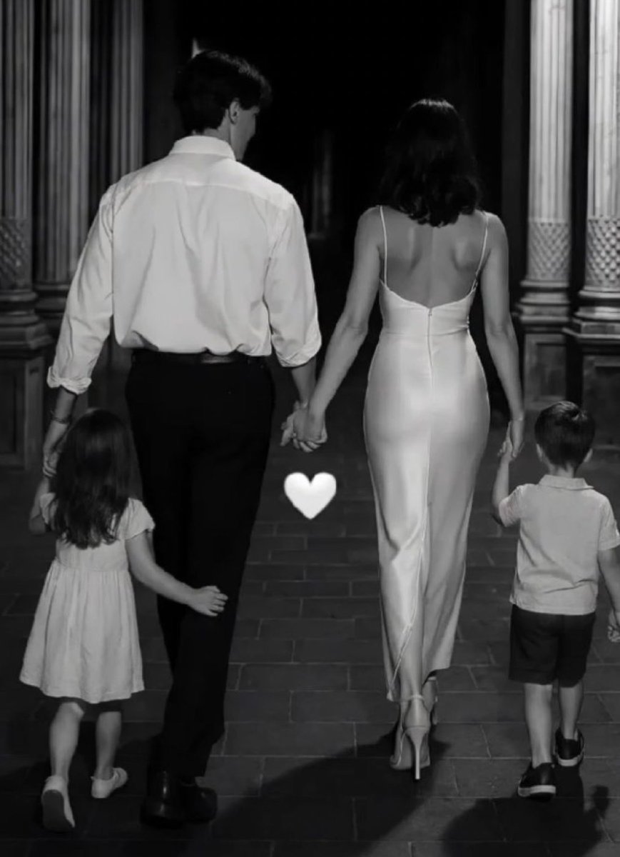 Cryp (@crypsugar) on Twitter photo 