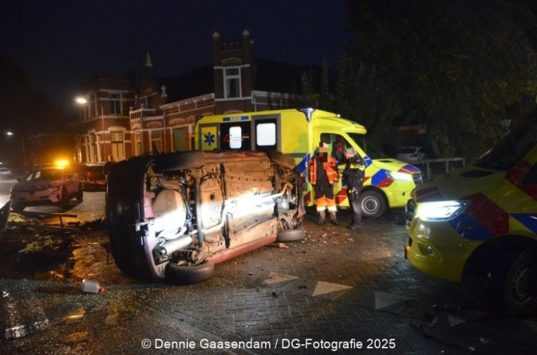 Automobilist aangehouden na frontale botsing in Pekela