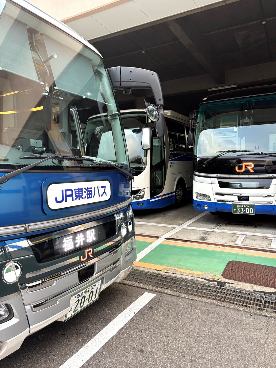 JR東海バス非売品 HIGHWAY BUS ロゴ ネクタイピン ケース付き JR東海バス非売品 HIGHWAY BUS ロゴ ネクタイピン ケース付き
