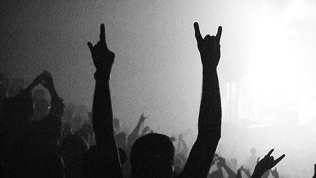 The Neighbourhood voltou
The XX voltou
The Strokes voltou
Foster the People voltou
Tame Impala voltou

Arctic Monkeys desapareceu…e do nada estamos em 2013 de novo: indie, Tumblr e crise existencial na madrugada. 🖤