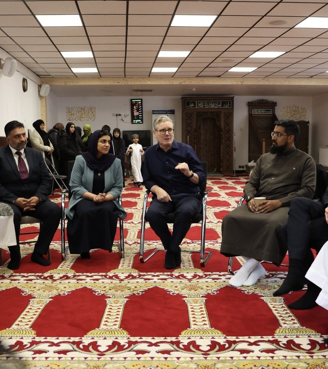 🚨 Less than 4 WEEKS after a MUSLIM TERRORIST named JIHAD  KILLED 2 JEWS at a SYNAGOGUE, Keir Starmer announces a further £10 MILLION of TAXPAYERS (YOU) MONEY, to secure MOSQUES❗️

THIS MAN IS A DANGER TO THE BRITISH PEOPLE, AND HE MUST BE REMOVED FROM OFFICE IMMEDIATELY ⚠️ 🇬🇧