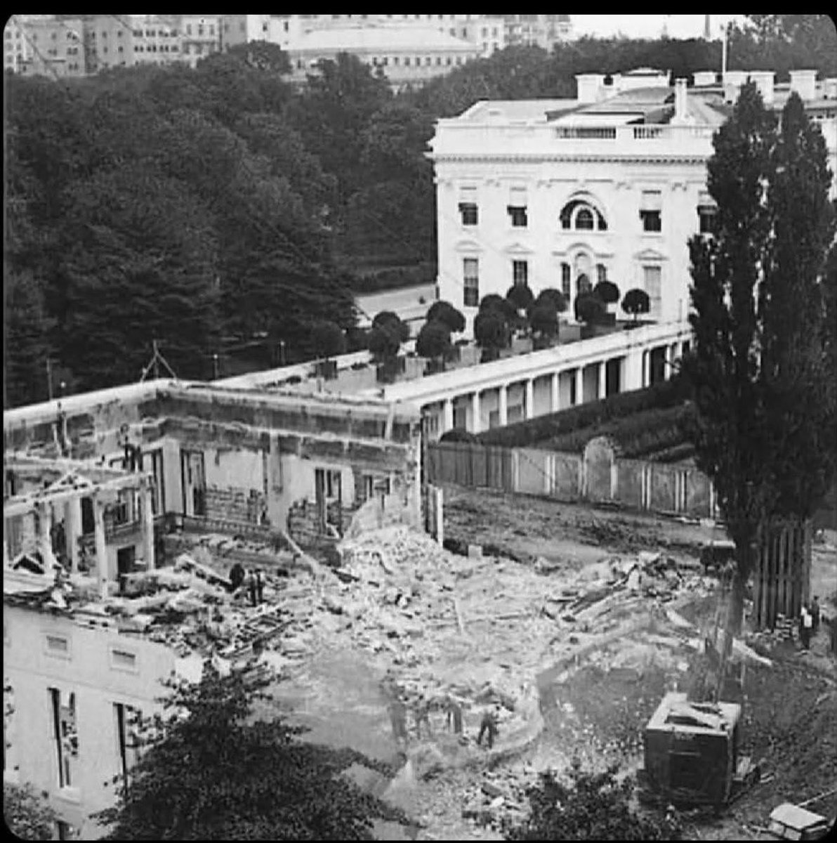 <a href="/chucktodd/">Chuck Todd</a> I can’t believe he did this! 

(oh, wait.   This was Truman)