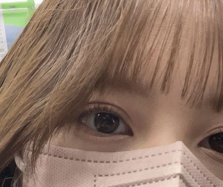 正直な話…
「もう辞めたいな…」と思いながら、
出勤してる方、どれくらいいますか？🙋🏻‍♀️